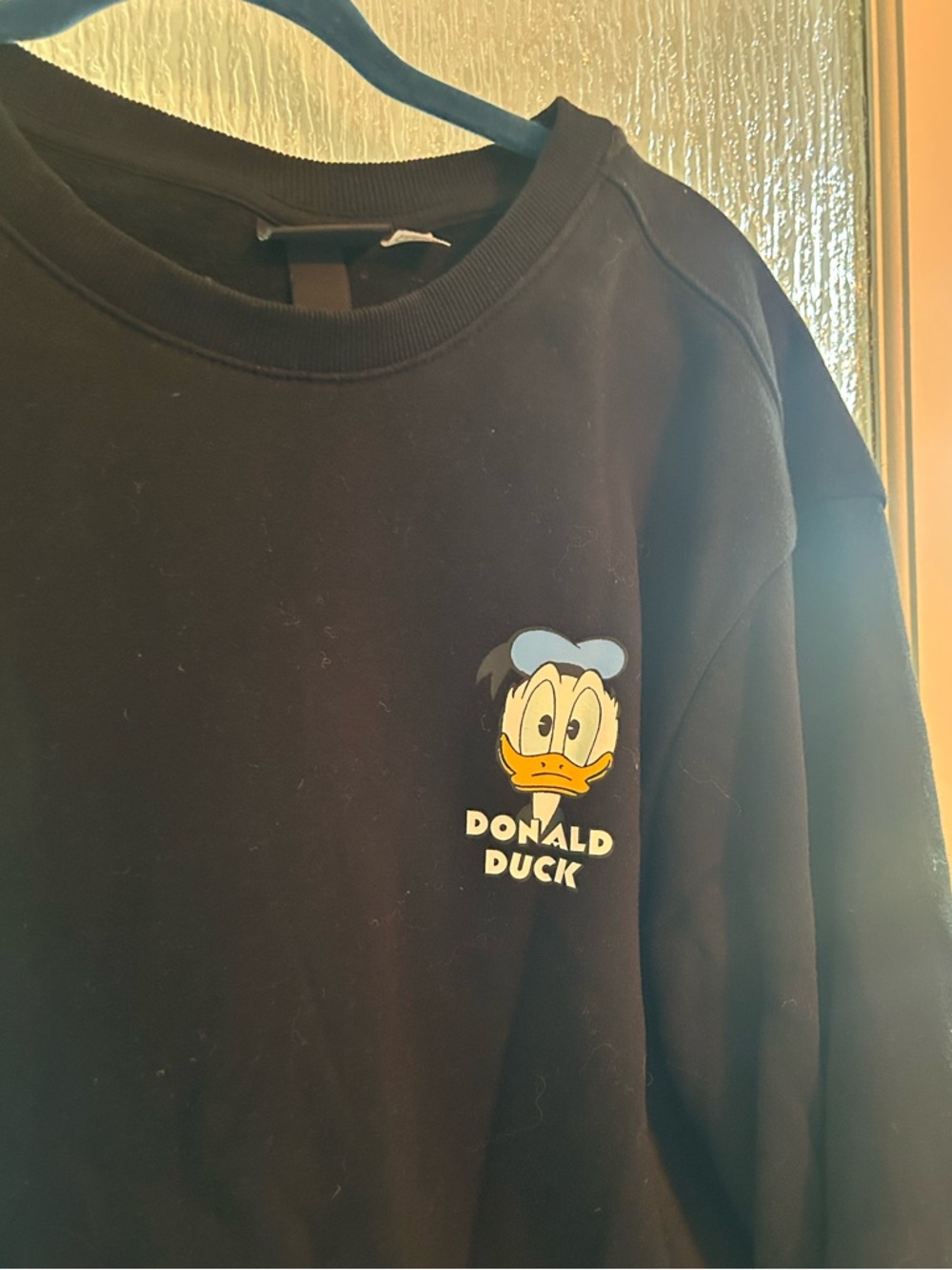 H&M Disney Unisex Donald Duck Black Crewneck Sweater - Picture 3 of 8